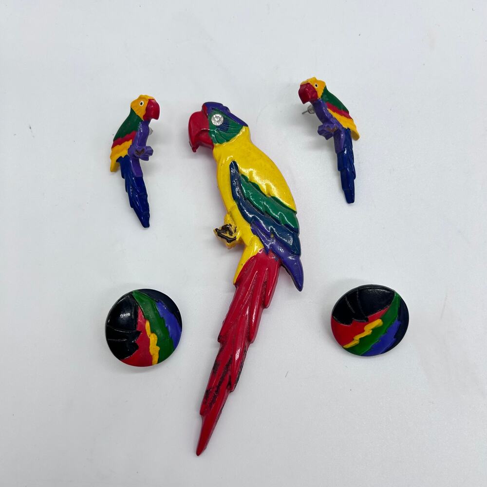 Vintage Parrot Brooch & Two Earring Set Boho Tropical Bird Wood Costume Jewelry